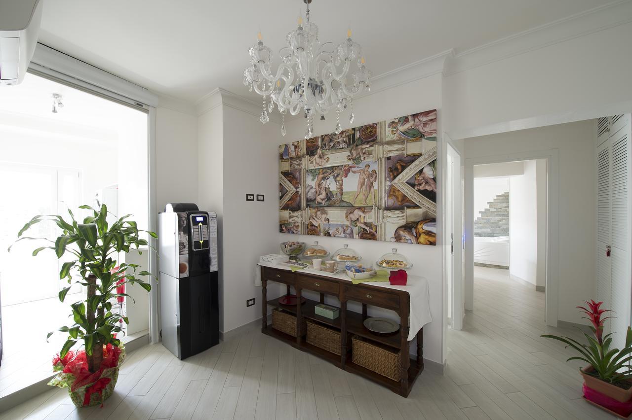 Suites Roma Tiburtina Elegance Buitenkant foto